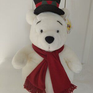 Disney Snowman POOH NWT